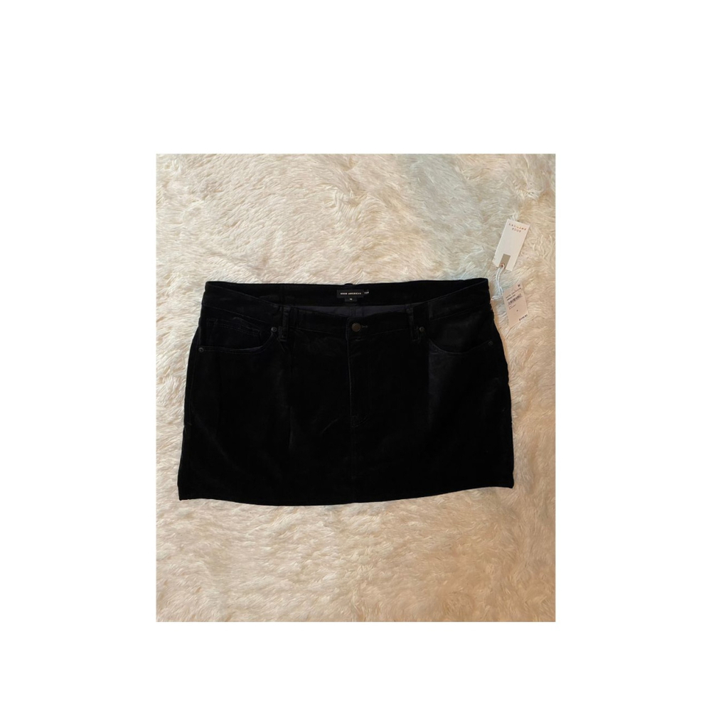 Good American Black Velour Mini Skirt - Size 16 (NWT)